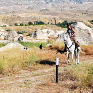 Equestrian tour in Cappadocia crossing the rugged terrains and fairy chimneys