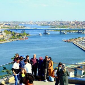 Soaring over the Golden Horn to reach Pierre Loti Hill