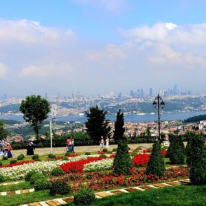 Where the city unfolds beneath your feet—Çamlıca Hill’s unforgettable vista