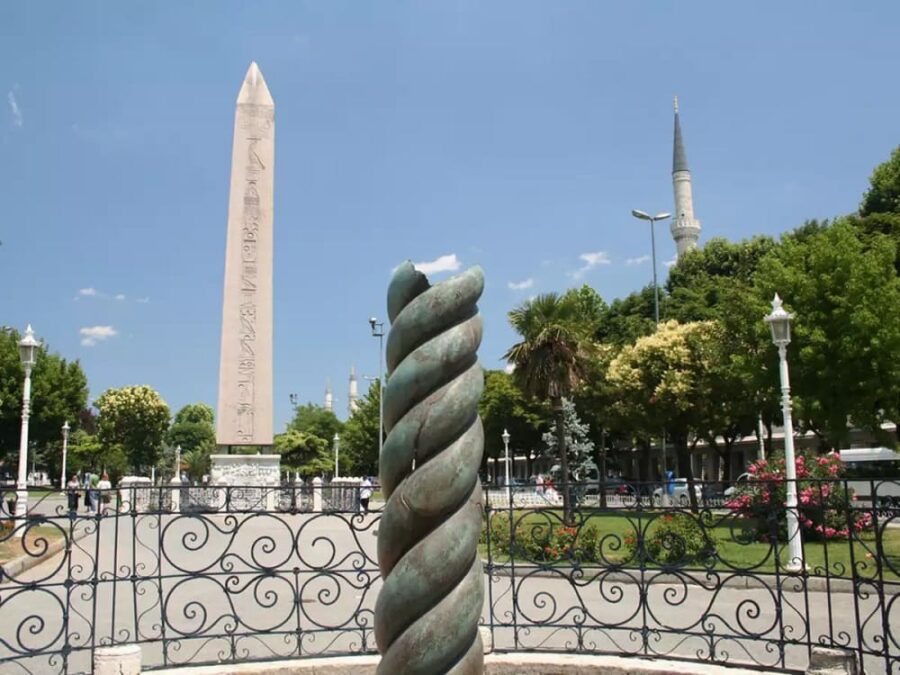 The Serpent Column and obelisks—ancient symbols in the center of modern Istanbul