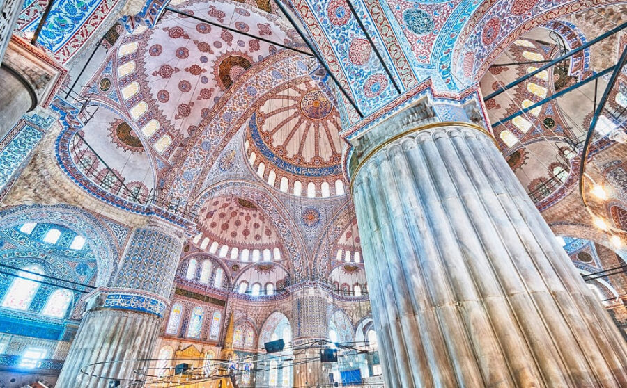 Built for a sultan, admired by the world—Blue Mosque tours are unforgettable.