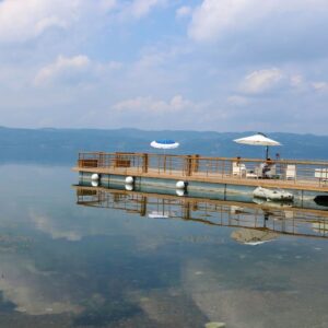Escape into nature—calm lakes and lush forests in Sapanca