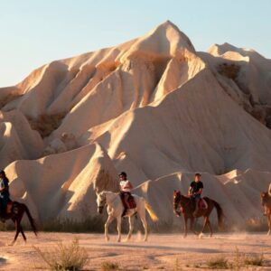 Cappadocia Horseback Riding Tour in Scenic Valleys