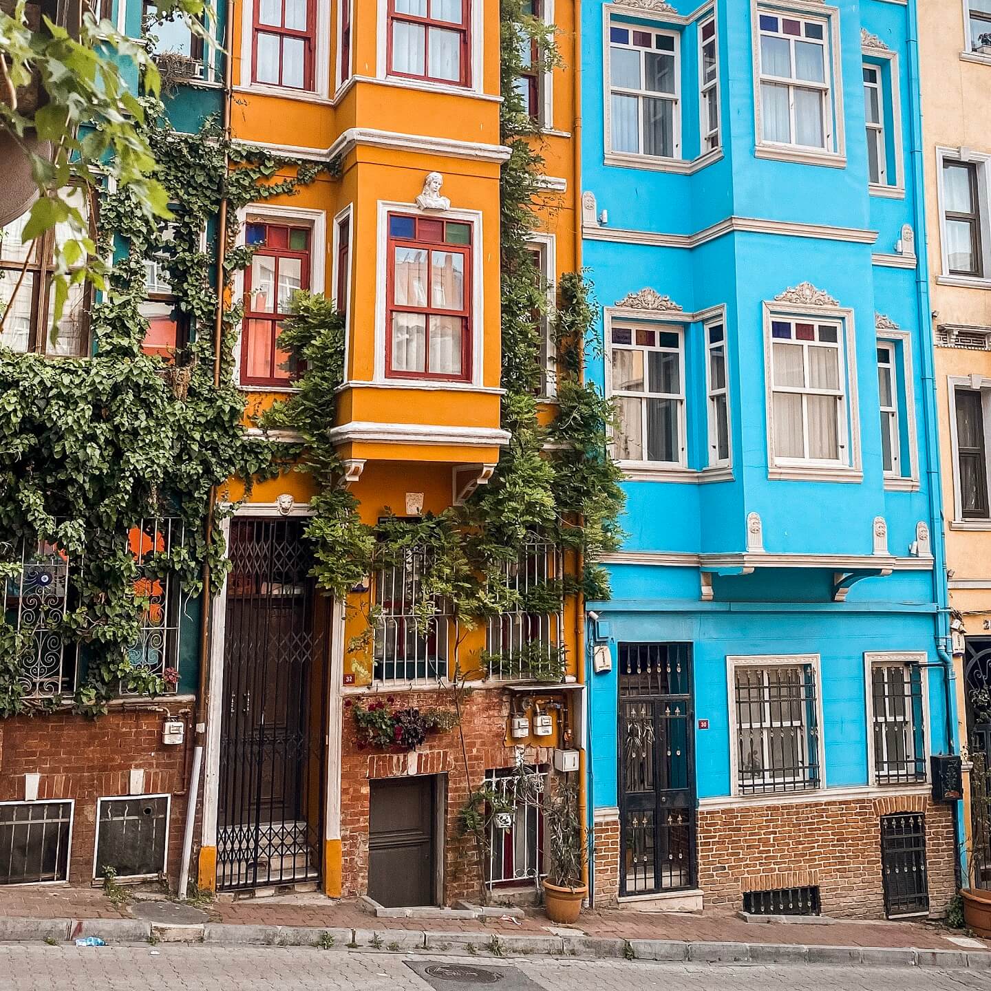 Discover Istanbul’s Soul with Tour Guide Ozgen